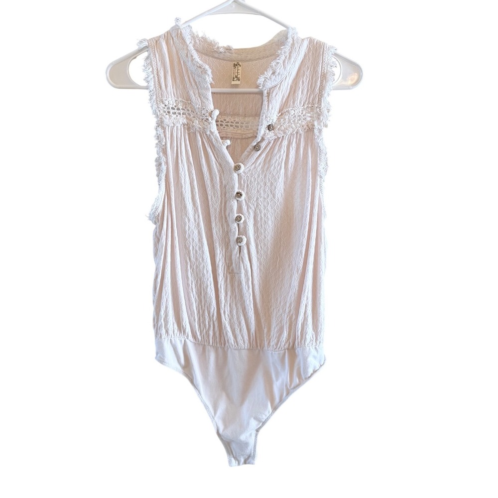 Free People Intimately Bodysuit Fits S/M Low Tide Boho Pale Pink Crochet